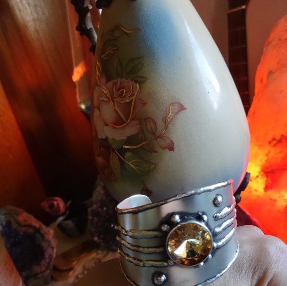 🪷ZARA glistening gem Cuff - Picture 4 of 6